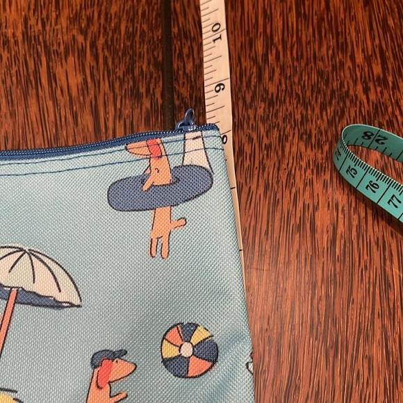 Thirty-One Zipper Pouch dachshund Dog Days print - Picture 7 of 7